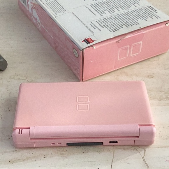 Nintendo DS Lite Pink Console & Charger Box Jelly Belly Ballistic Beans DS Game - Picture 12 of 14